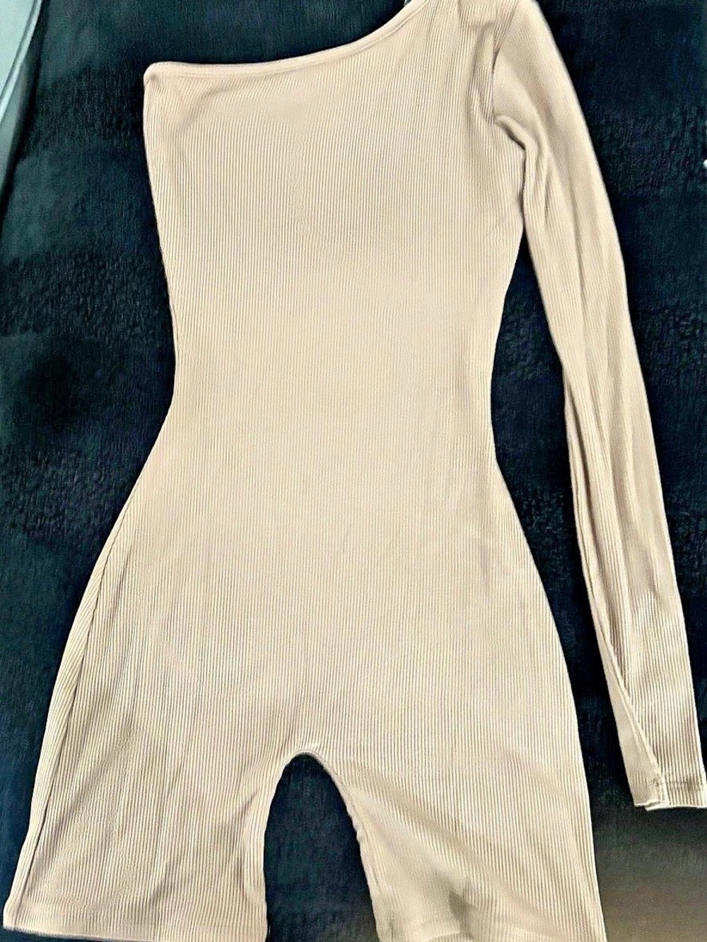 Naked Wardrobe Microrib One-Shoulder Romper Beige Small